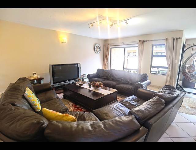 4 BEDROOM TOWNHOUSE FOR SALE IN VALLEY VIEW ESTATE